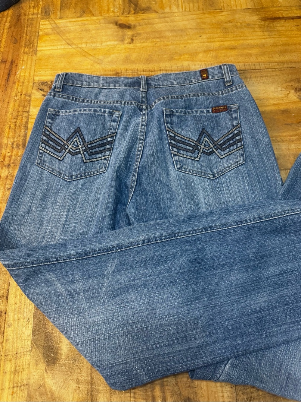 7 For All Mankind Women's Straight Leg Jeans in Medium Blue Wash